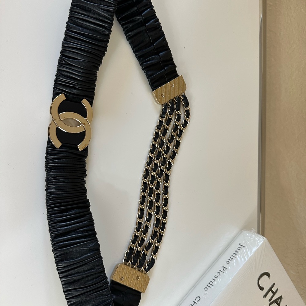 CHANEL Black Belt with Gold Interlocking Logo and Chain Detail